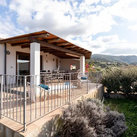 Casa Della Vigna 2 By Wonderful Italy Διαμέρισμα Badesi