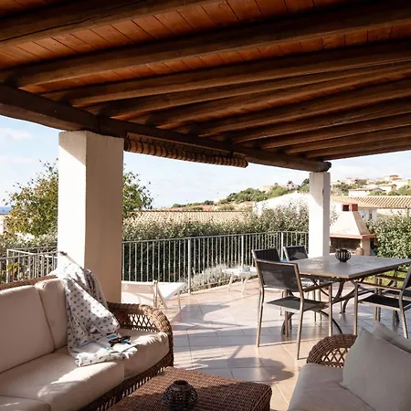 Apartment Casa Della Vigna 2 By Wonderful Italy Badesi